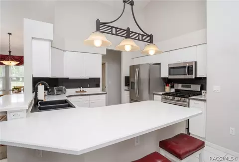 Kitchen - 3126 N Lambeth Path, Hernando, FL 34442 photo 1 of 2