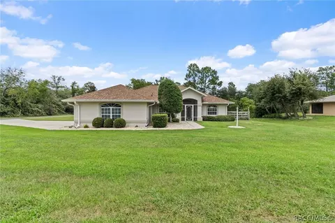 1003 N Brookhaven Ter, Inverness, FL 34453