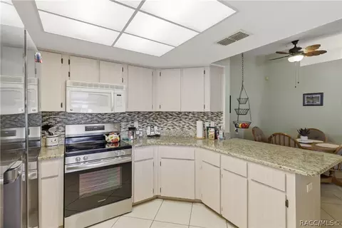 Kitchen - 409 N Turkey Pine Loop, Lecanto, FL 34461 photo 1 of 3
