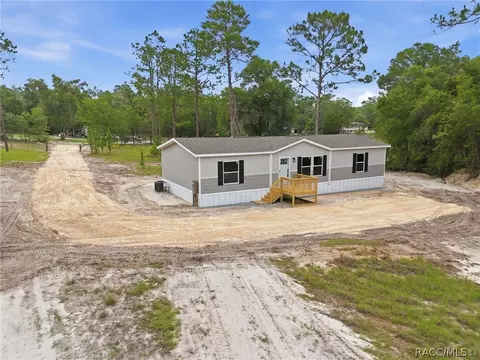 7358 W Edwardian St, Dunnellon, FL 34433
