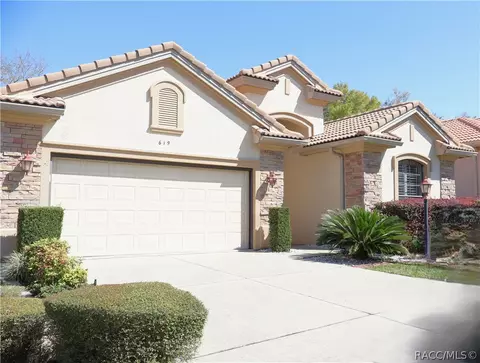 Exterior - 619 W Doerr Path, Hernando, FL 34442 photo 2 of 10