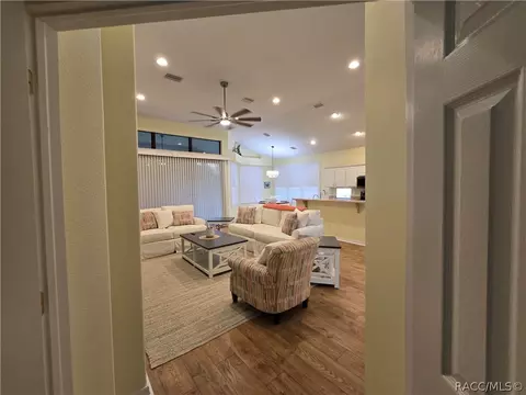 Entry Way - 619 W Doerr Path, Hernando, FL 34442 photo 5 of 6