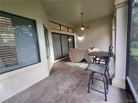 Exterior - 619 W Doerr Path, Hernando, FL 34442 photo 5 of 10