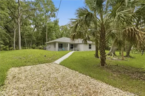 Exterior - 21 River Trail Dr, Inglis, FL 34449 photo 1 of 8