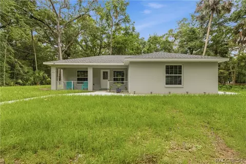 21 River Trail Dr, Inglis, FL 34449