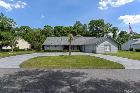 43 Linder Cir, Homosassa, FL 34446