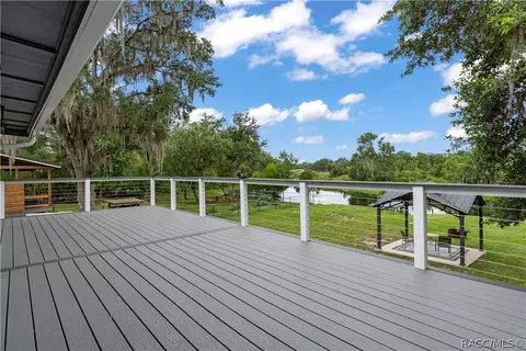 Exterior - 6466 N Lakeside Dr, Hernando, FL 34442 photo 4 of 6