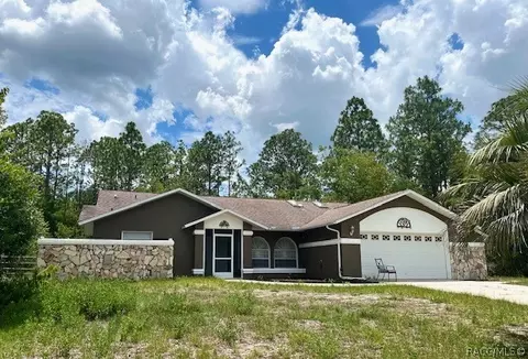 9680 N Choir Ter, Citrus Springs, FL 34433