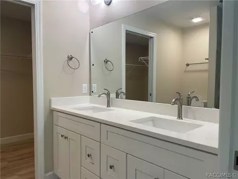 Bath - 6532 N Iris Dr, Hernando, FL 34442 photo 1 of 4