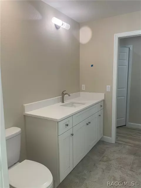 Bath - 6532 N Iris Dr, Hernando, FL 34442 photo 4 of 5