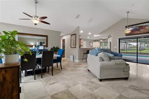 1501 E Bismark St, Hernando, FL 34442 photo 3