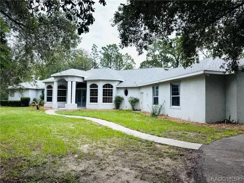 5885 W Bonanza Dr, Beverly Hills, FL 34465