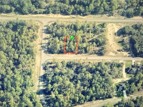 2881 W Huron Ln, Citrus Springs, FL 34433