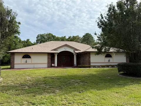 2657 E Hampshire St, Inverness, FL 34453