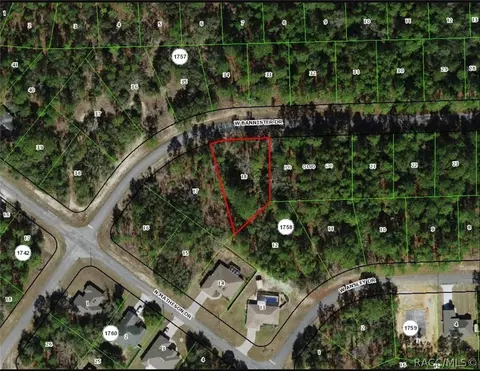 968 W Bannister Dr, Citrus Springs, FL 34434