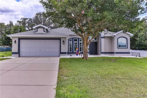 5904 W Meadowpark Ln, Crystal River, FL 34429