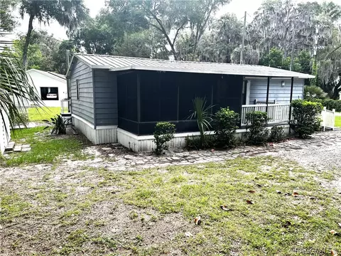 3935 E Lake Park Dr, Hernando, FL 34442 photo 4