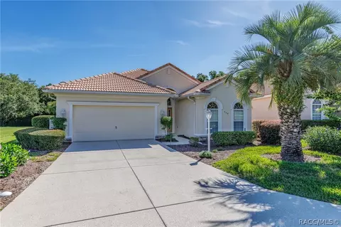 Exterior - 639 W Doerr Path, Hernando, FL 34442 photo 8 of 15