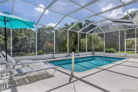 Exterior - 639 W Doerr Path, Hernando, FL 34442 photo 2 of 15