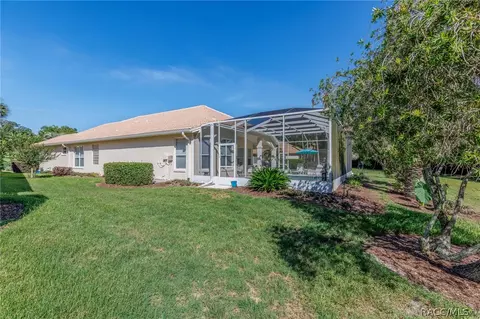 Exterior - 639 W Doerr Path, Hernando, FL 34442 photo 13 of 15