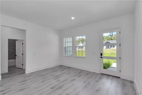 Entry Way - 225 E Caldwell Dr, Dunnellon, FL 34434 photo 2 of 6