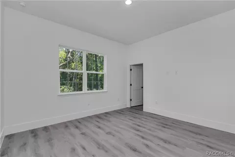 Bedroom - 225 E Caldwell Dr, Dunnellon, FL 34434 photo 4 of 7