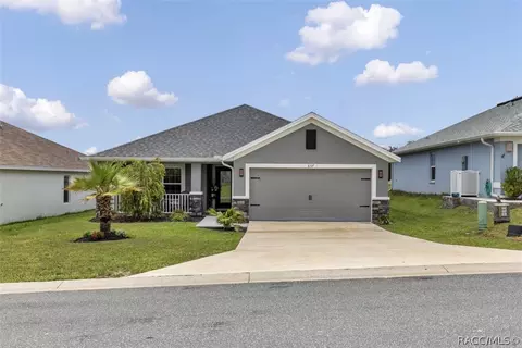 657 W Twisted Oaks Dr, Beverly Hills, FL 34465