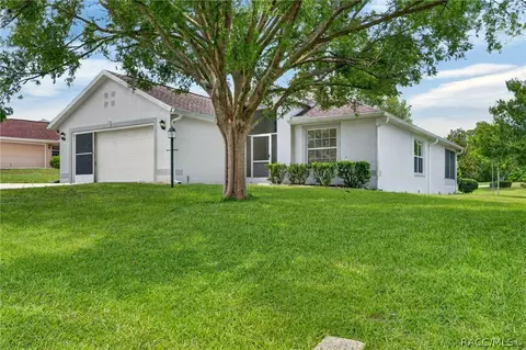 660 W Sunset Strip Dr, Beverly Hills, FL 34465