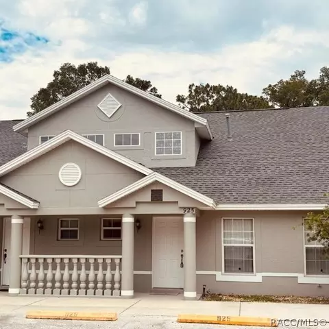 925 N Rembrandt Way, Inverness, FL 34453