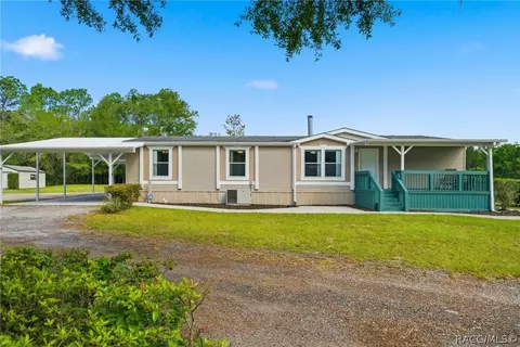 2564 N Crede Ave, Crystal River, FL 34428