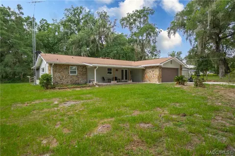 11131 E Ownbey Ct, Floral City, FL 34436