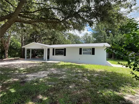43 S Jackson St, Beverly Hills, FL 34465