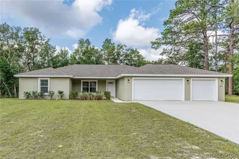 2546 W Pine Ridge Blvd, Beverly Hills, FL 34465