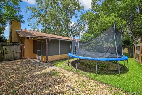 Exterior - 1931 SE 39th St, Ocala, FL 34480 photo 8 of 10