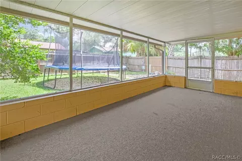 Exterior - 1931 SE 39th St, Ocala, FL 34480 photo 6 of 10