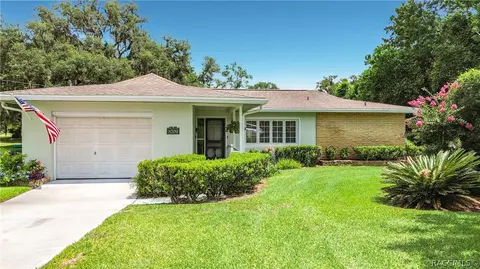 8709 E Sandpiper Dr, Inverness, FL 34450