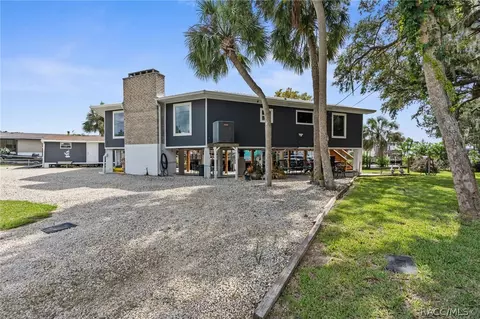 5648 S Garcia Rd, Homosassa, FL 34448