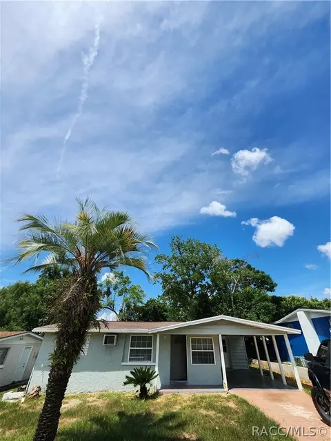 3 E Lemon St, Beverly Hills, FL 34465