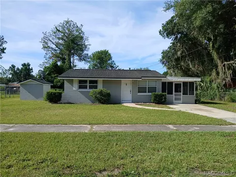 10424 E Victory Ln, Inverness, FL 34450