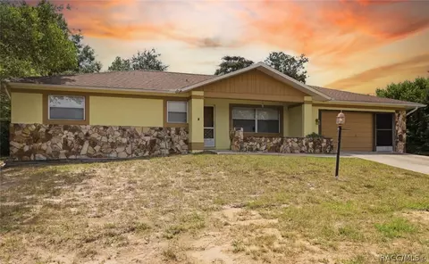 3454 N Honeylocust Dr, Beverly Hills, FL 34465