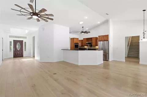 Living - 91 S School Ave, Lecanto, FL 34461 photo 1 of 4