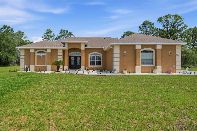 2587 W Angola Dr, Beverly Hills, FL 34465