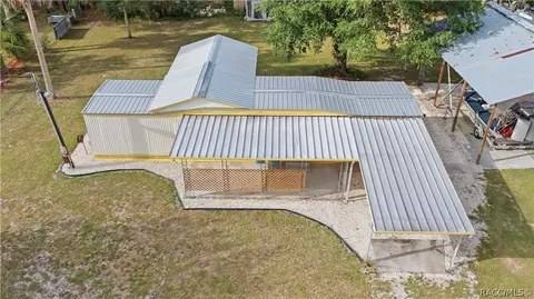 5870 SE 194th St, Inglis, FL 34449