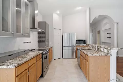 Kitchen - 653 W Doerr Path, Hernando, FL 34442 photo 5 of 6