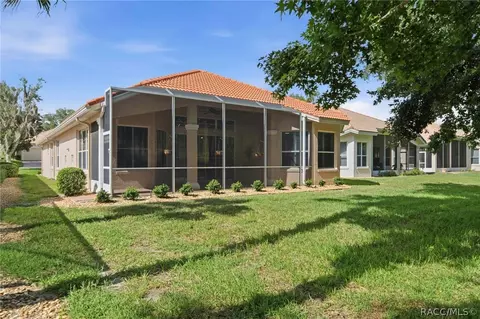 Exterior - 653 W Doerr Path, Hernando, FL 34442 photo 7 of 13