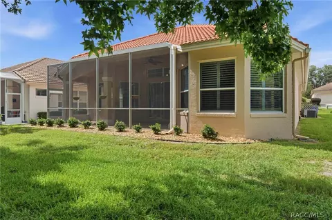 Exterior - 653 W Doerr Path, Hernando, FL 34442 photo 8 of 13