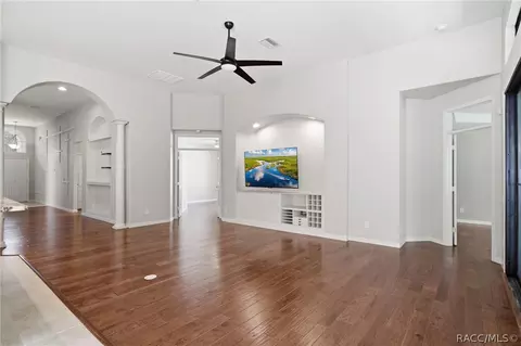 Living - 653 W Doerr Path, Hernando, FL 34442 photo 6 of 7