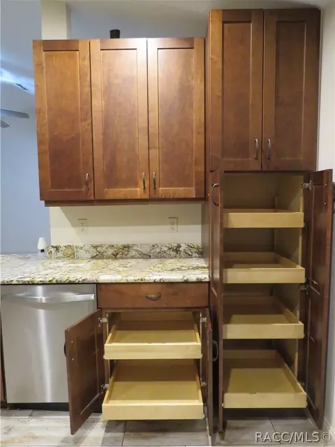 Kitchen - 6229 SE 12th Pl, Ocala, FL 34470 photo 3 of 5