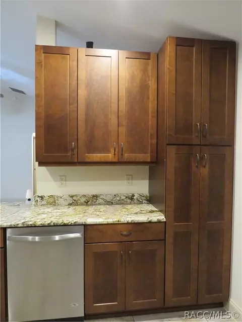 Kitchen - 6229 SE 12th Pl, Ocala, FL 34470 photo 2 of 5
