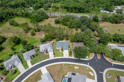 3556 E Cove Park Trl, Hernando, FL 34442 photo 2